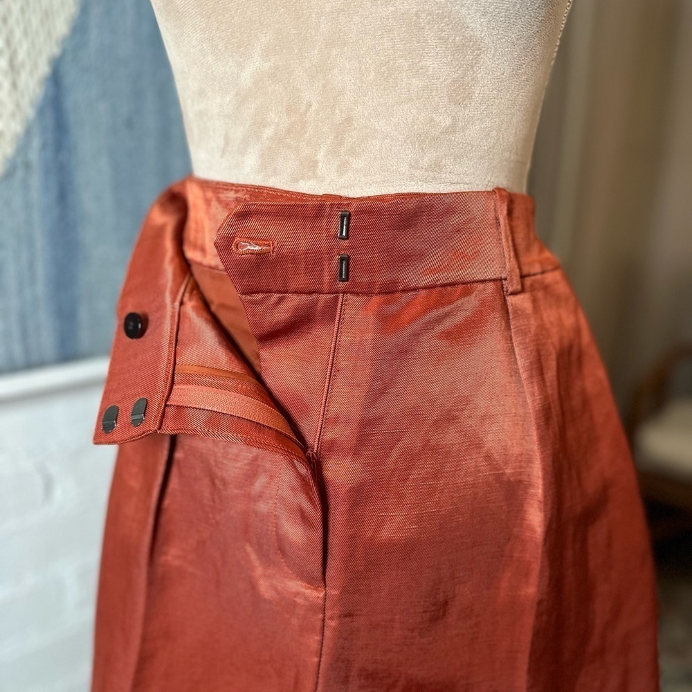 Theory High Waist Linen Blend Pleated Burnt Orange Shorts - Picture 3 of 12